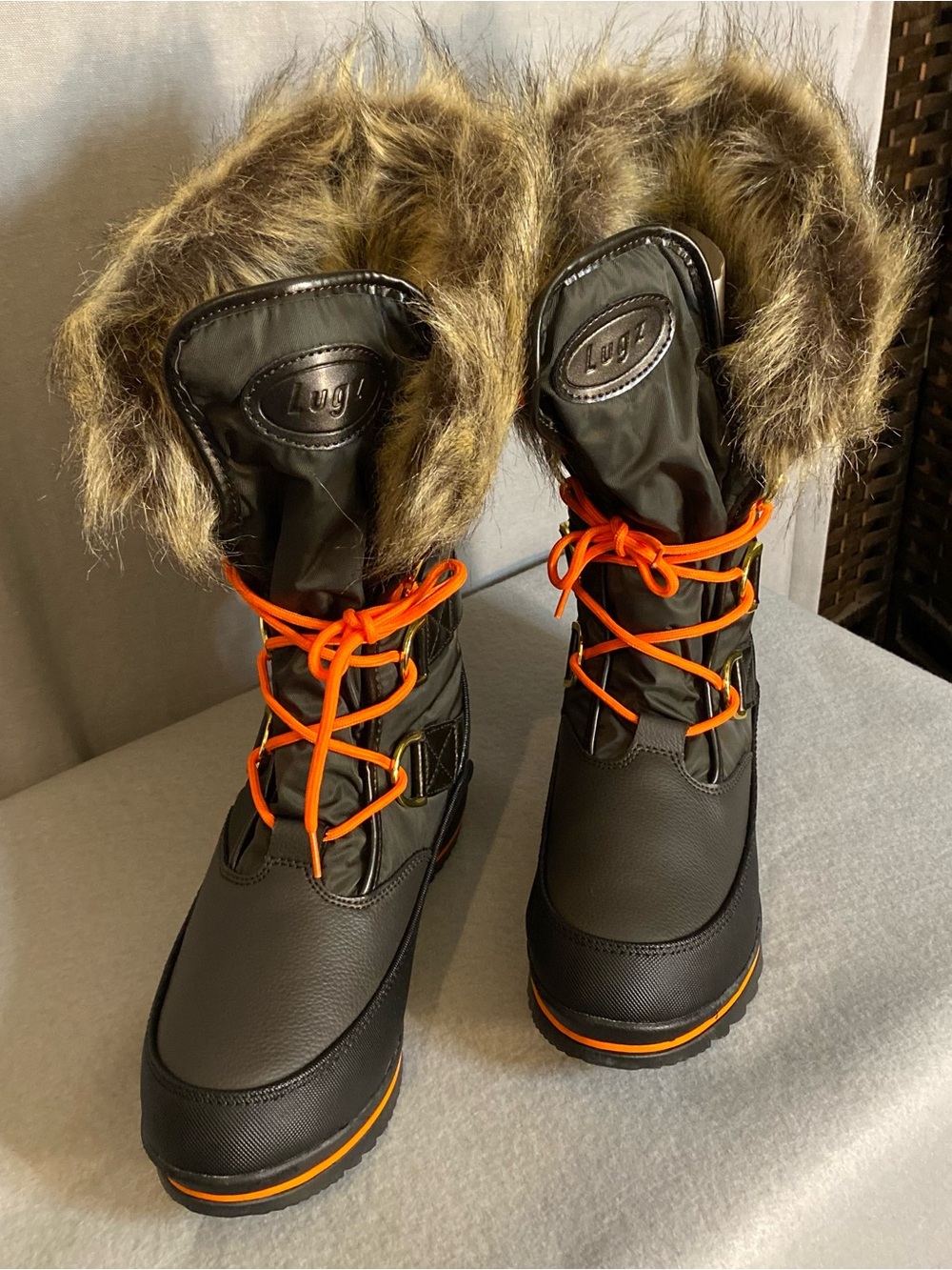 Lugz Fur-Trim Winter Boots with Orange Laces